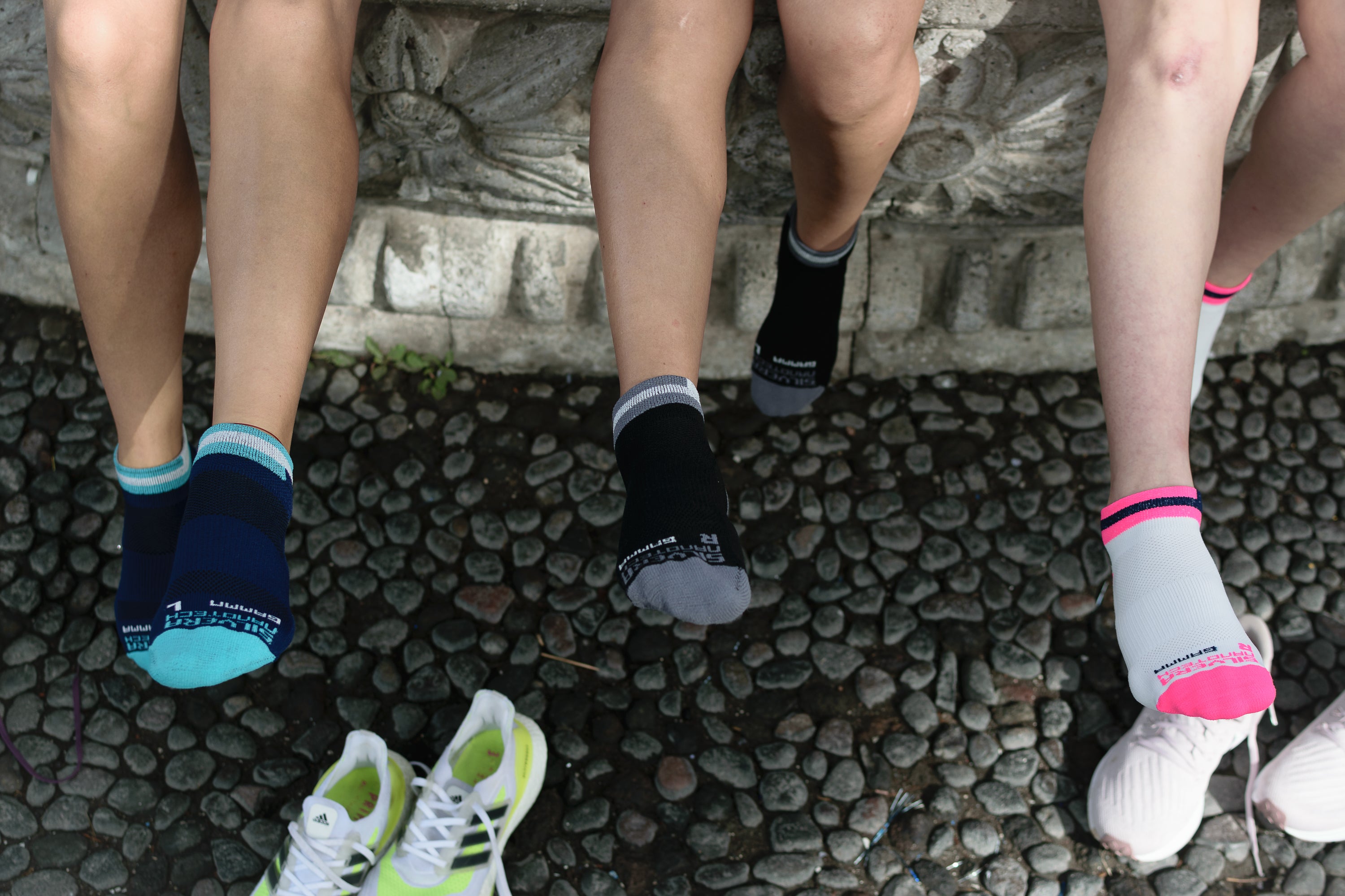 Calcetines y Medias al Por Mayor en Peru – Silvera NanoTech